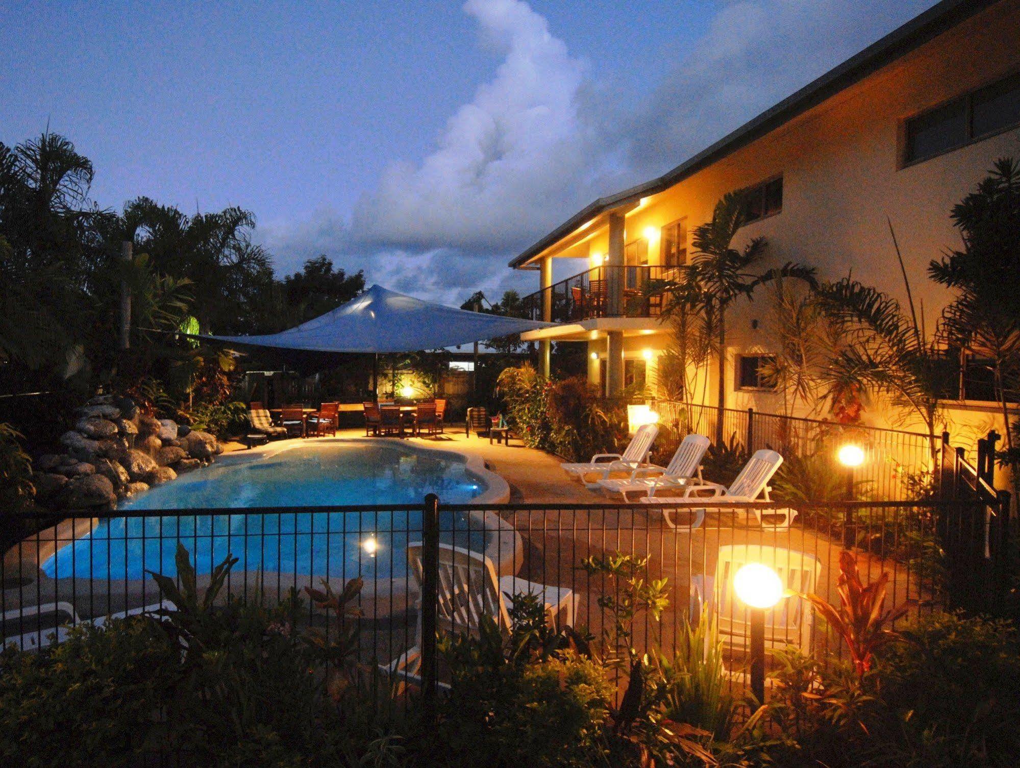 Mission Reef Resort Мишън Бийч Екстериор снимка