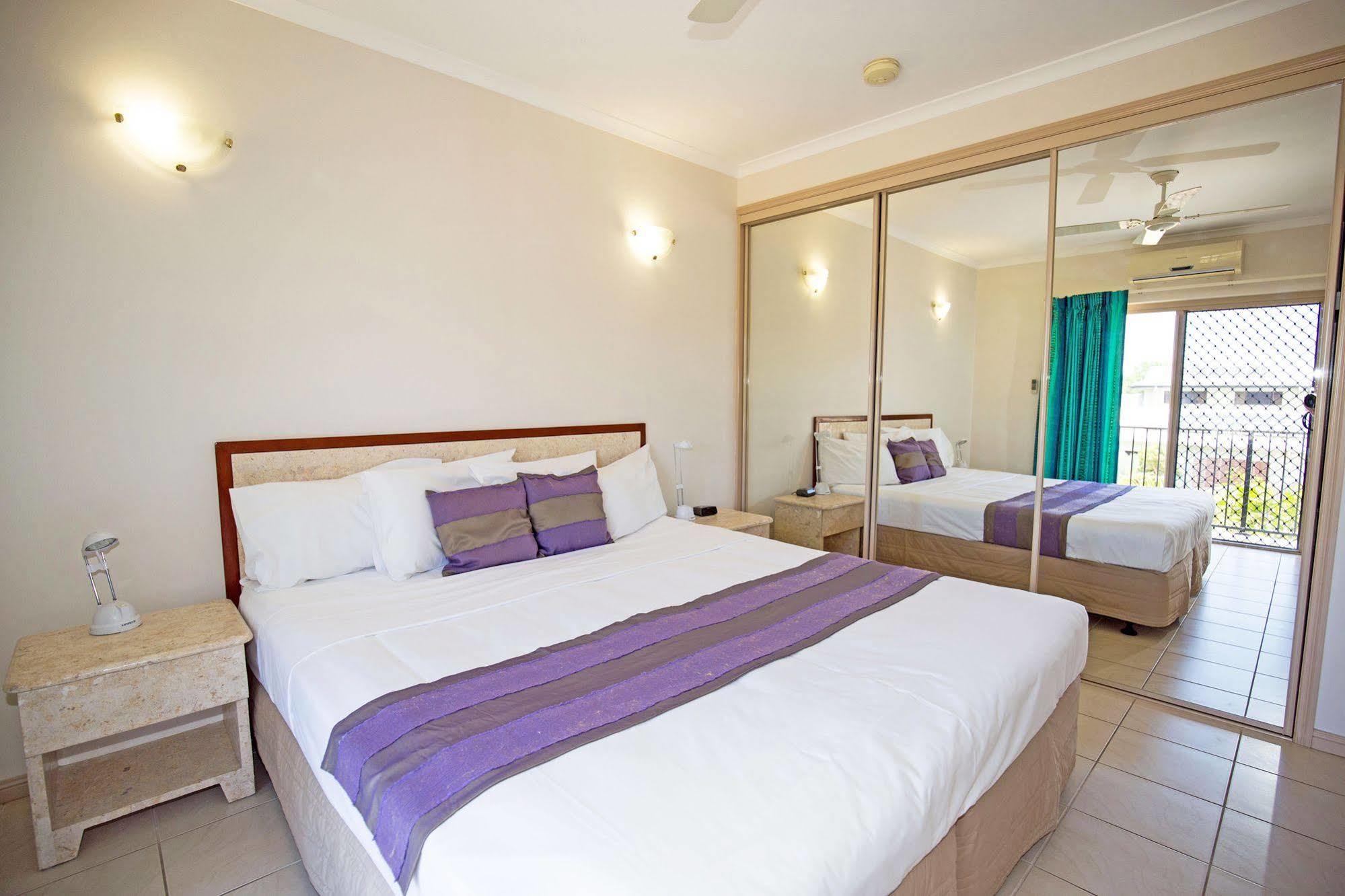 Mission Reef Resort Мишън Бийч Екстериор снимка